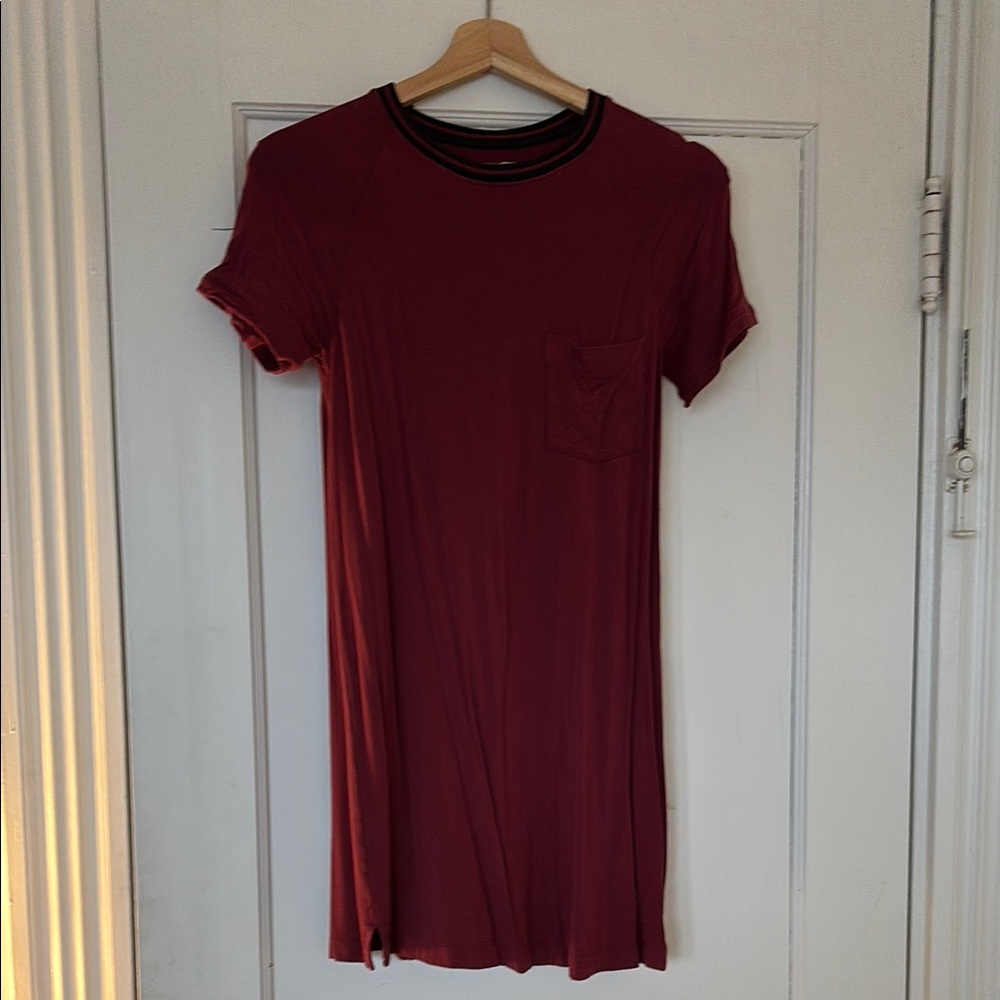 Casual Red T-Shirt Dress